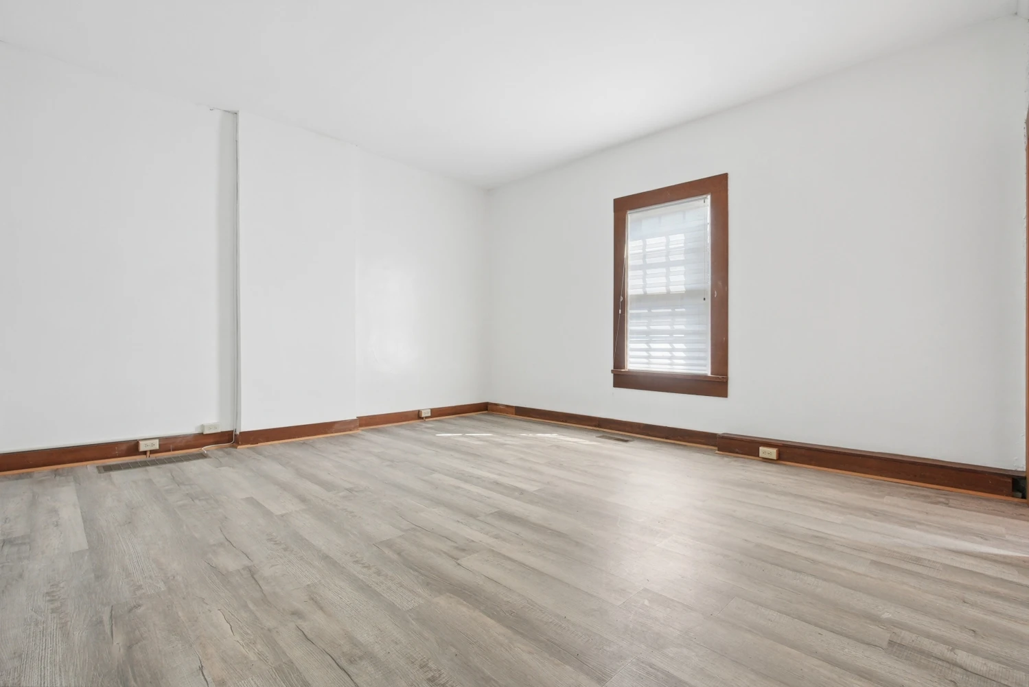 54 E Whittier St, Columbus, OH for sale