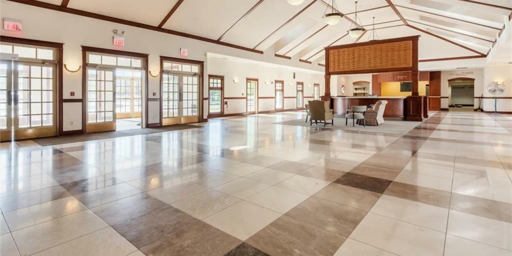 5825 Raiders Rd, Frazeysburg, OH for sale