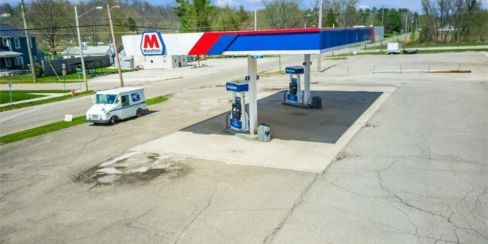 Gas Station & Grocery For Sale 