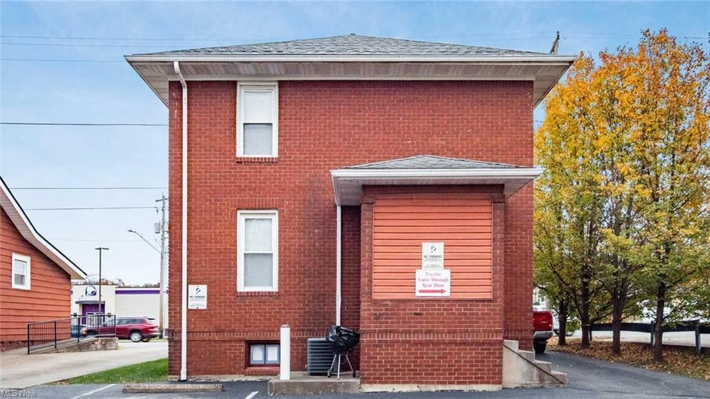 Two Mixed Use Duplex's For Sale 