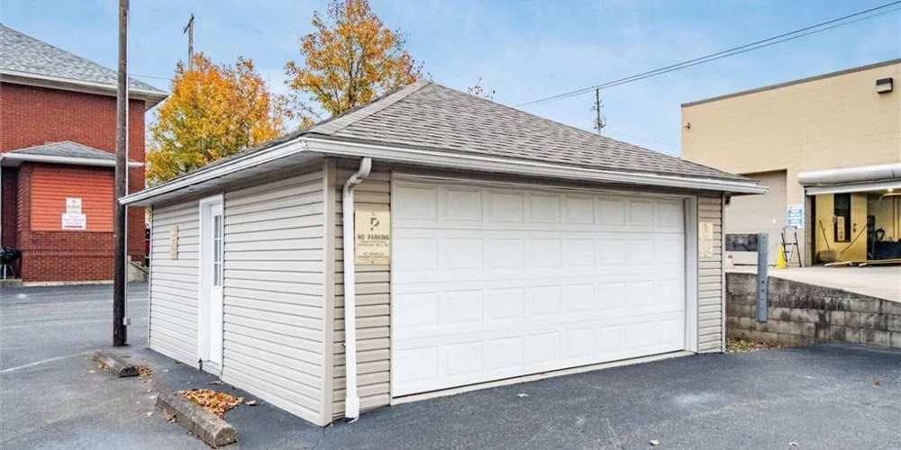 Two Mixed Use Duplex's For Sale 