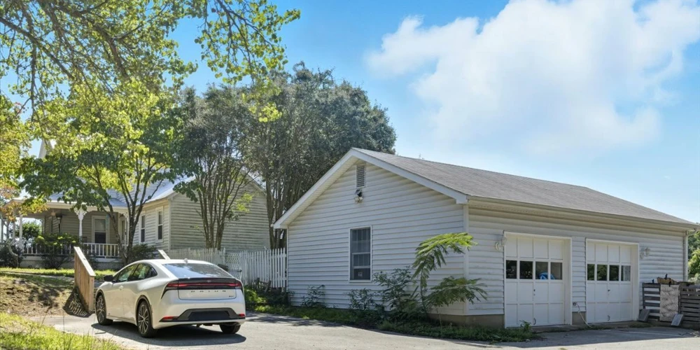 4110 Old Town Rd Mixed-Use Development Opportunity