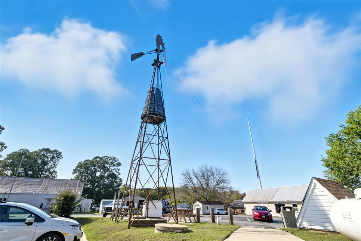 4110 Old Town Rd Mixed-Use Development Opportunity