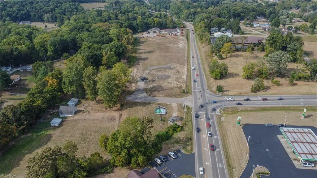 3322 Newark Rd, Zanesville, OH for sale
