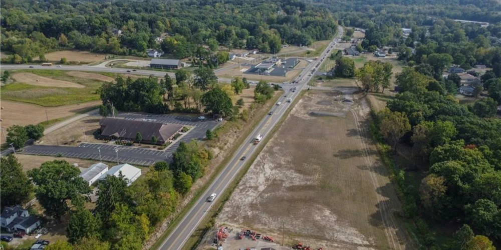 3322 Newark Rd, Zanesville, OH for sale
