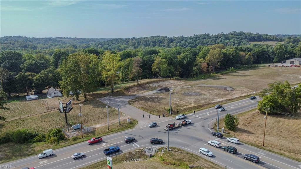 3322 Newark Rd, Zanesville, OH for sale