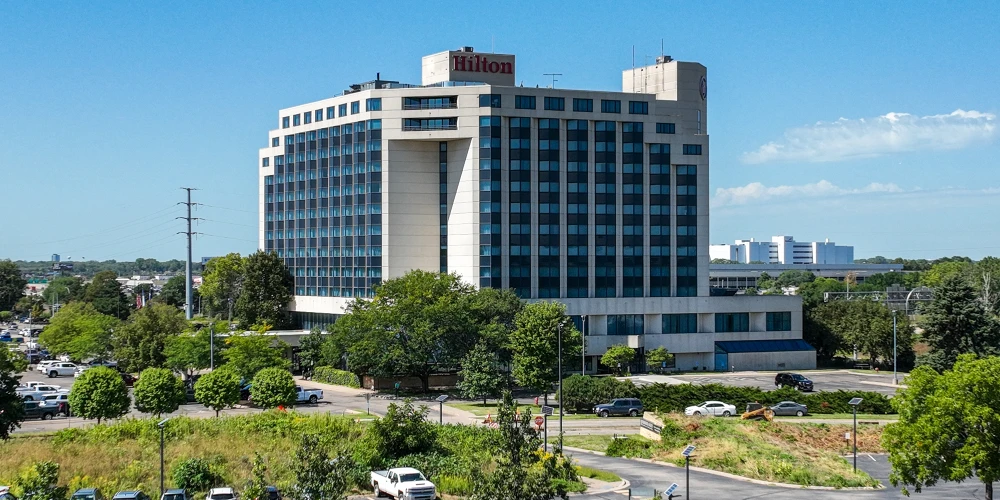 Institutional Sale | Hilton Minneapolis St. Paul Airport