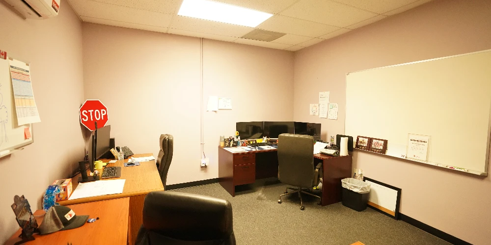 Komar Industrial Business Center