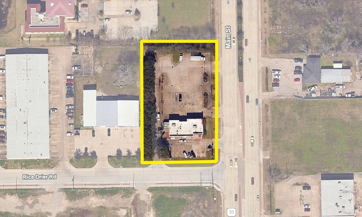 Former Wendy's, 1722 N Main, Pearland