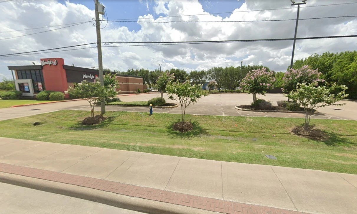 Former Wendy's, 1722 N Main, Pearland