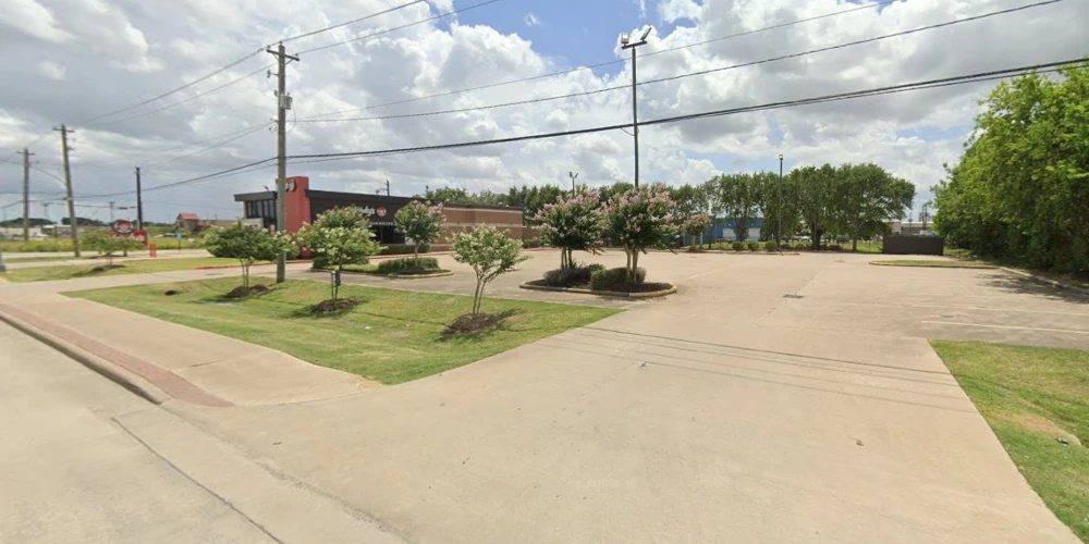 Former Wendy's, 1722 N Main, Pearland
