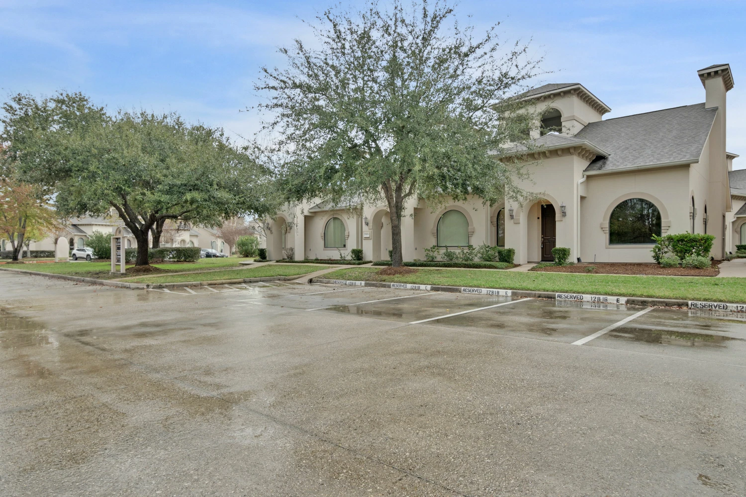 Willow Park Office Condos