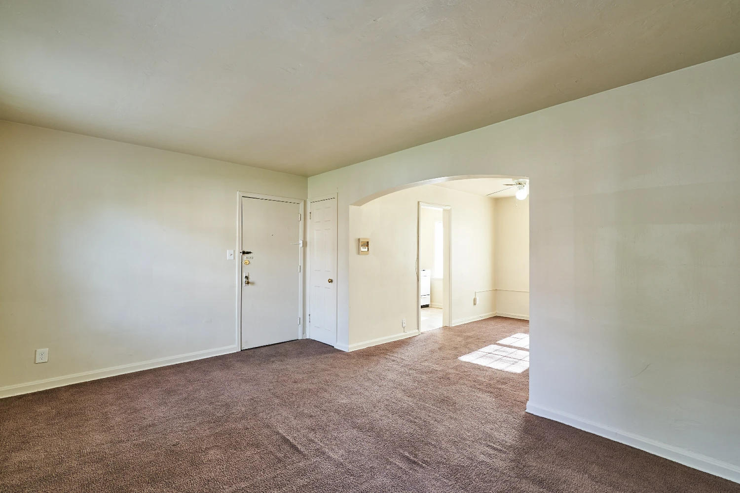 1581 Coventry Rd, Cleveland, OH for sale