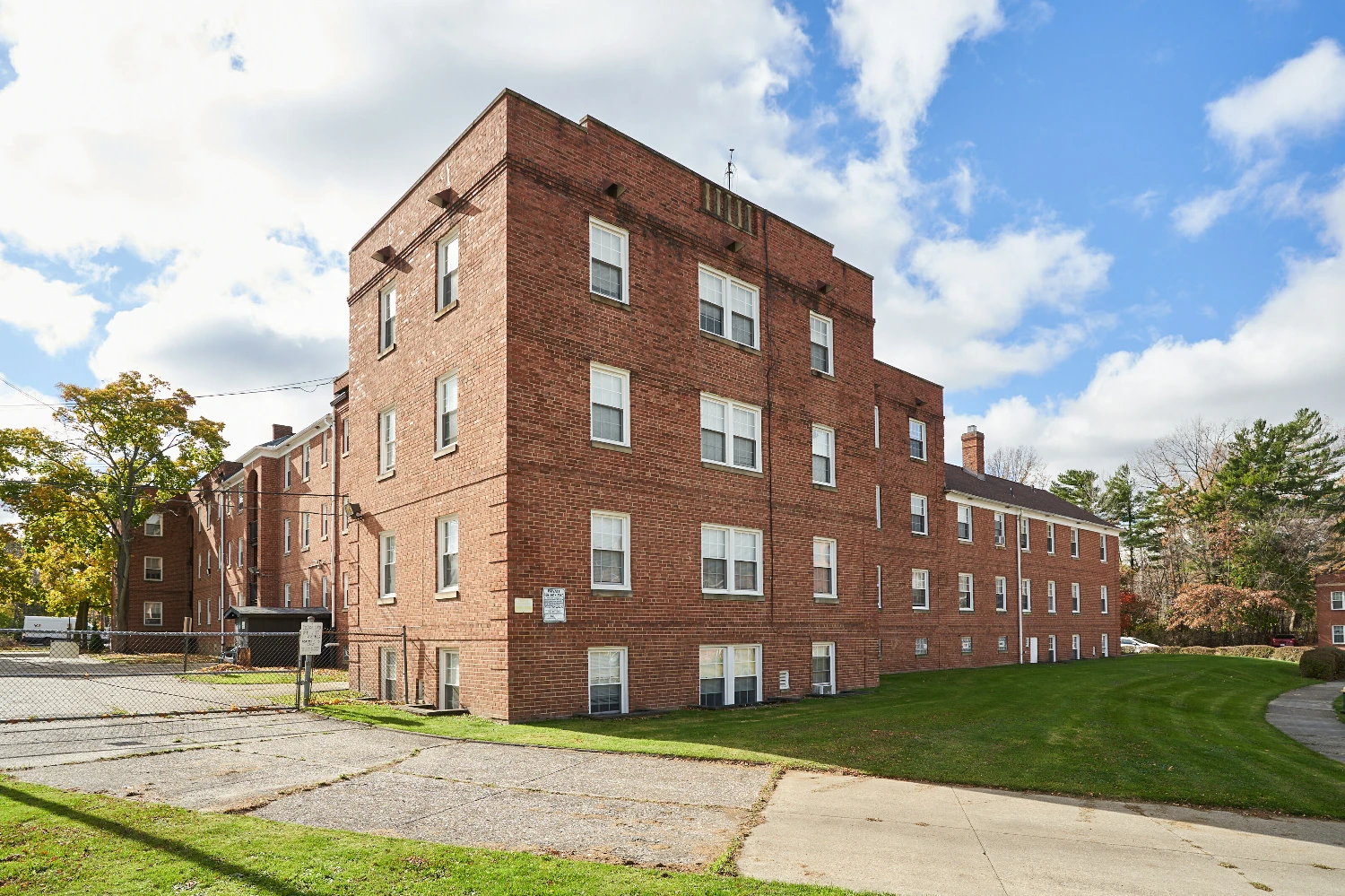 1581 Coventry Rd, Cleveland, OH for sale