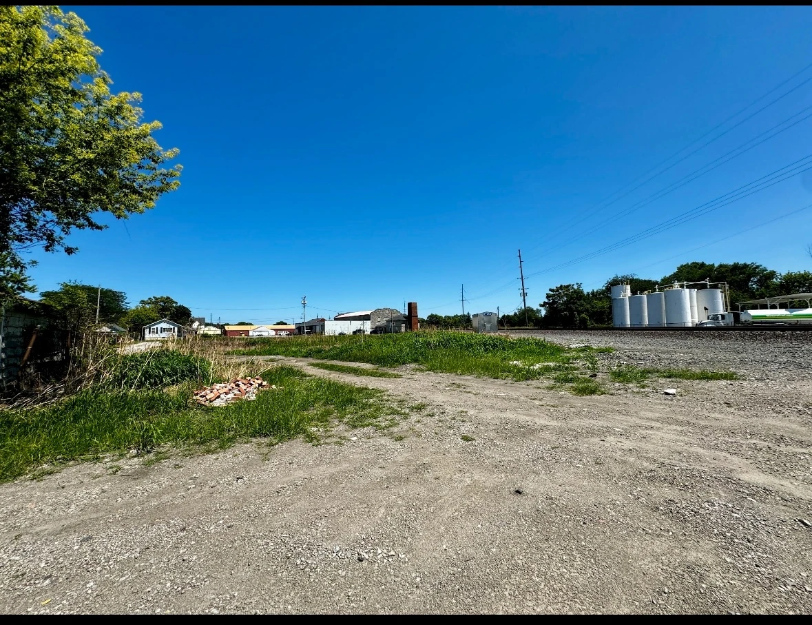 1702 Campbell St, Sandusky, OH for sale