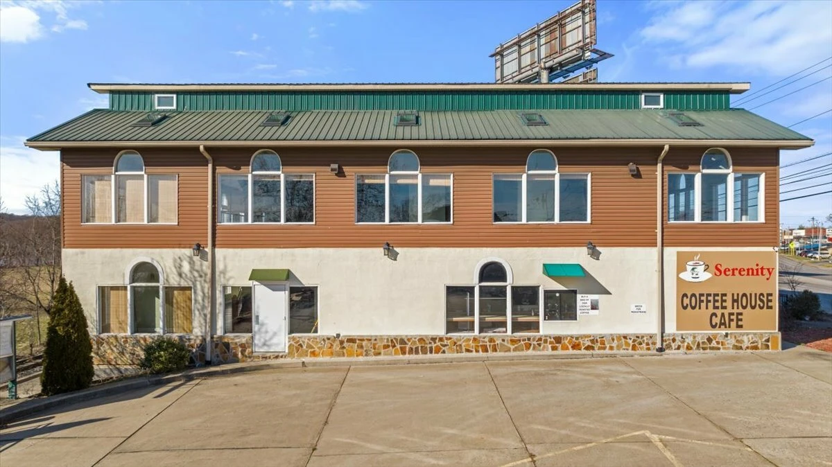1903 Grand Central Ave, Vienna, WV for sale