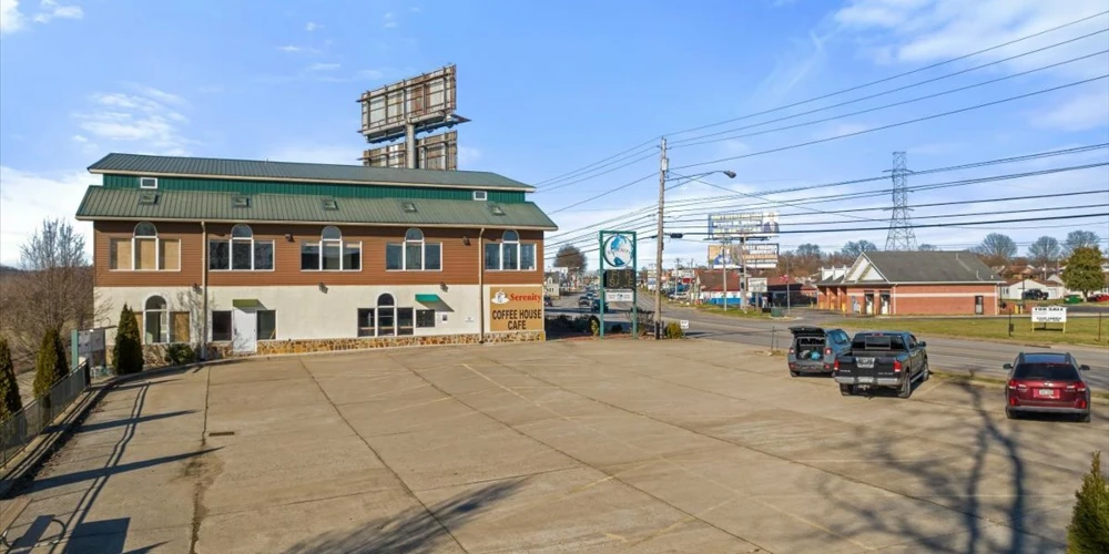1903 Grand Central Ave, Vienna, WV for sale