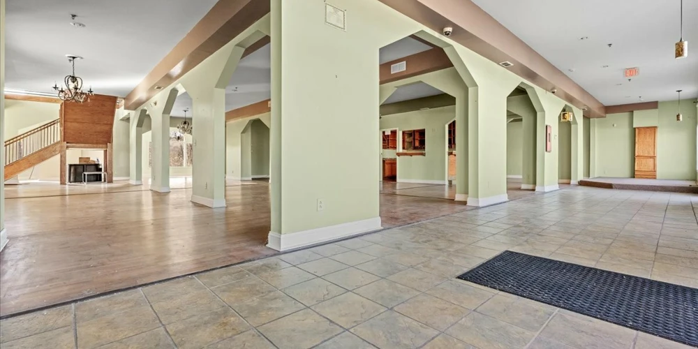 1903 Grand Central Ave, Vienna, WV for sale