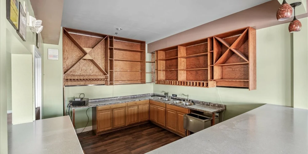 1903 Grand Central Ave, Vienna, WV for sale