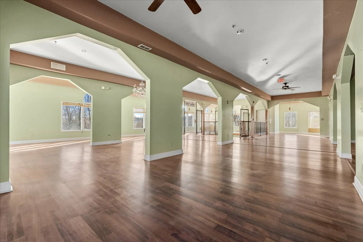 1903 Grand Central Ave, Vienna, WV for sale