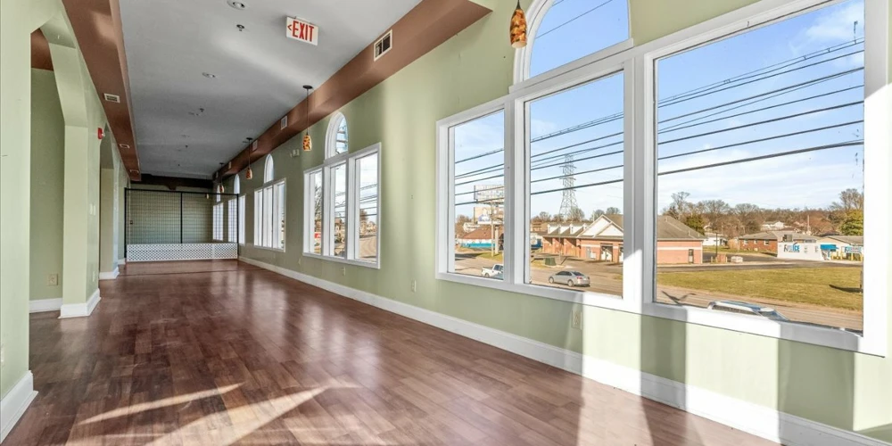 1903 Grand Central Ave, Vienna, WV for sale