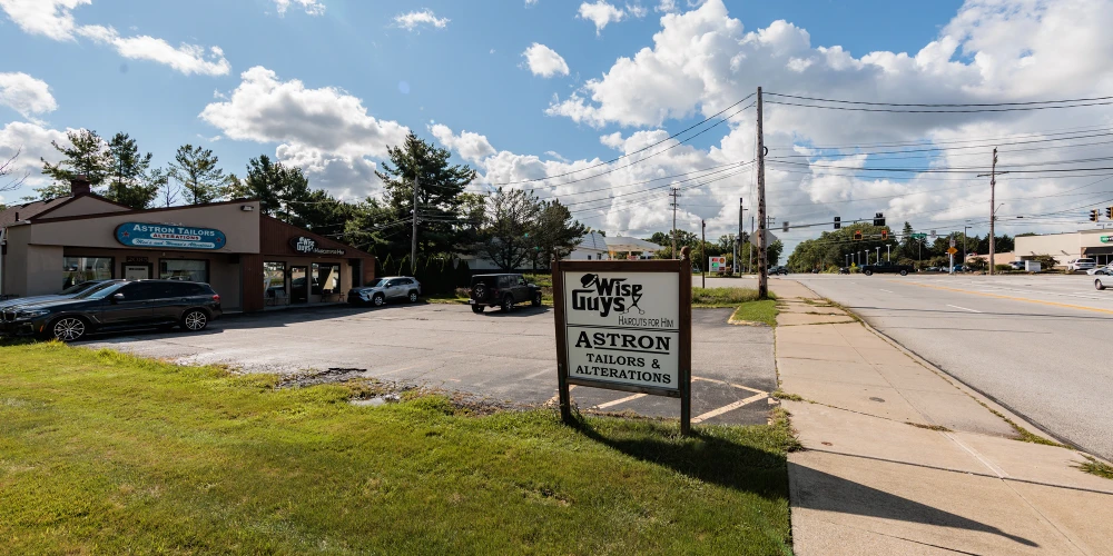 2085 Clague Rd, Westlake, OH for sale