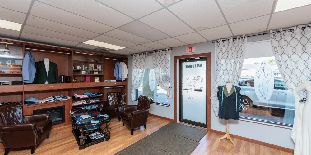 2085 Clague Rd, Westlake, OH for sale