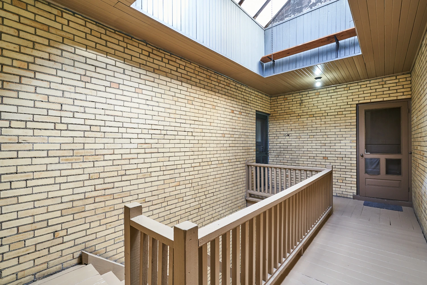 3016 S Moreland Blvd, Cleveland, OH for sale