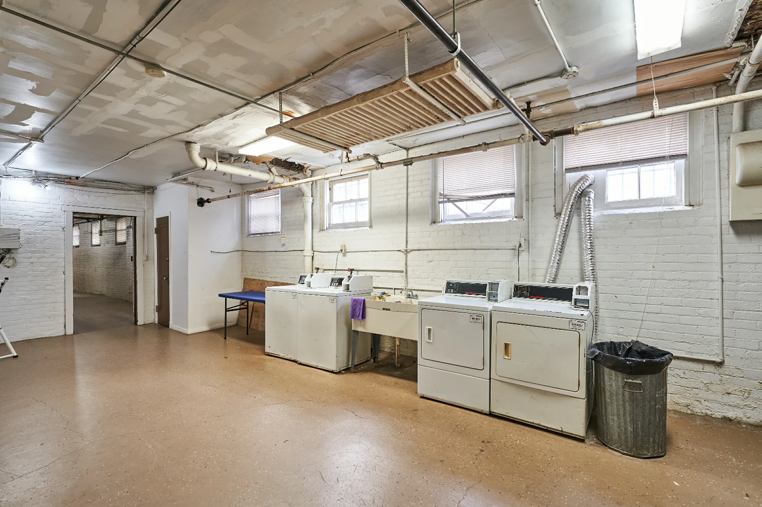 3016 S Moreland Blvd, Cleveland, OH for sale