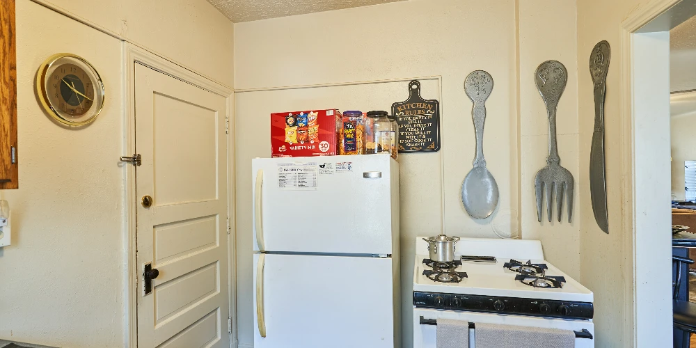 3016 S Moreland Blvd, Cleveland, OH for sale
