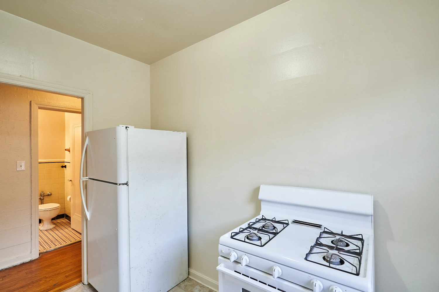 3016 S Moreland Blvd, Cleveland, OH for sale