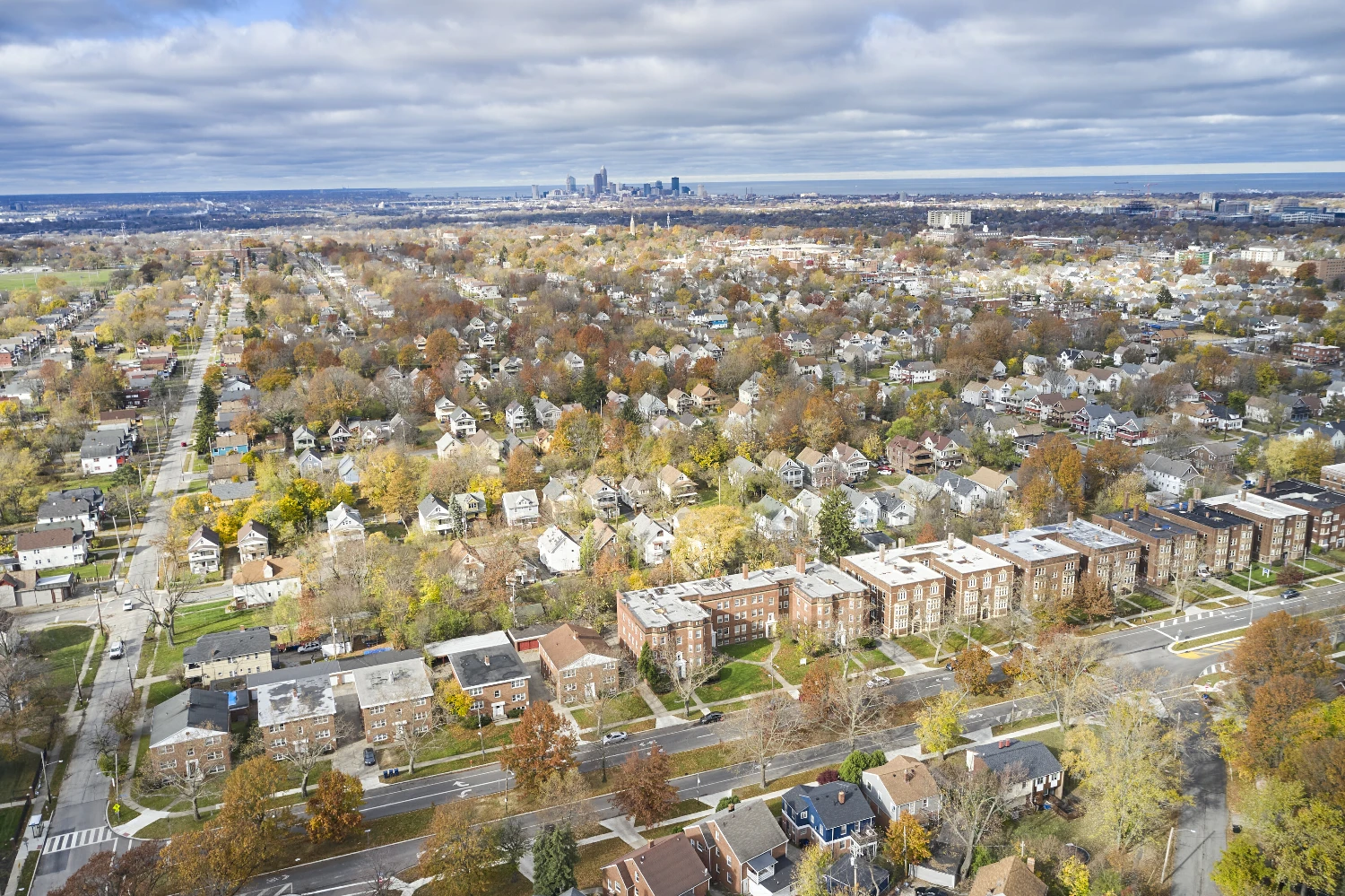 3016 S Moreland Blvd, Cleveland, OH for sale