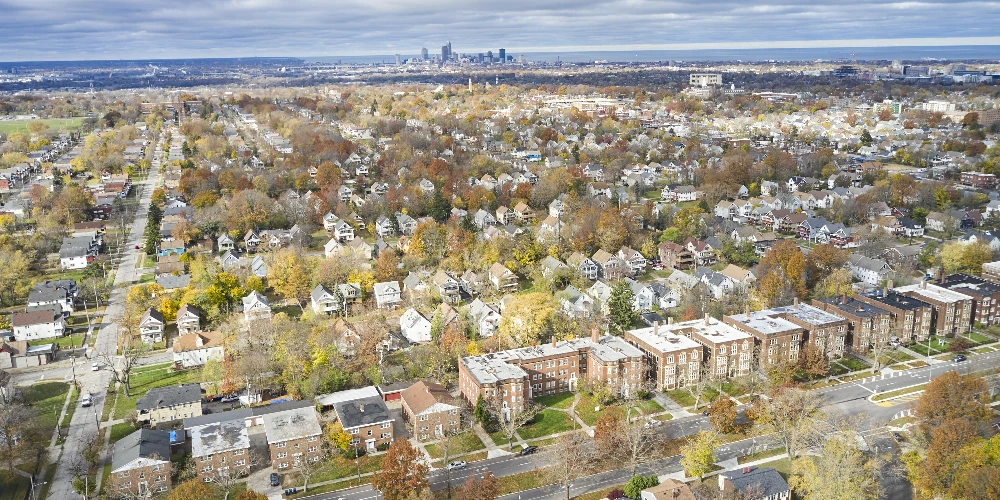 3016 S Moreland Blvd, Cleveland, OH for sale