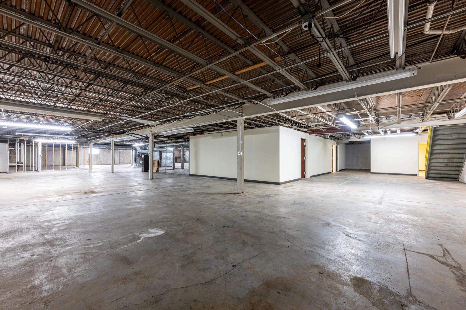 3050 Kettering Boulevard, Moraine, OH for sale