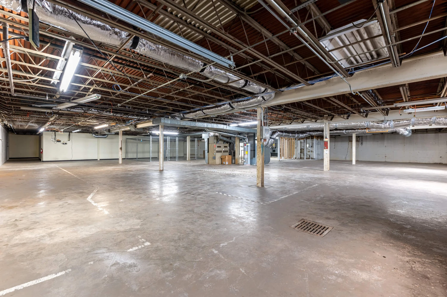 3050 Kettering Boulevard, Moraine, OH for sale