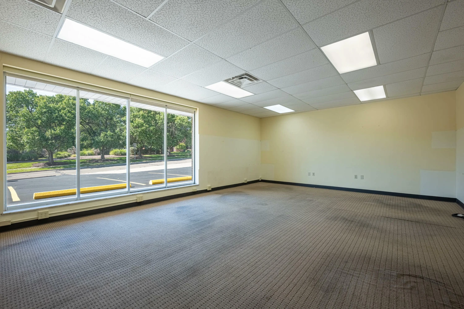 3050 Kettering Boulevard, Moraine, OH for sale