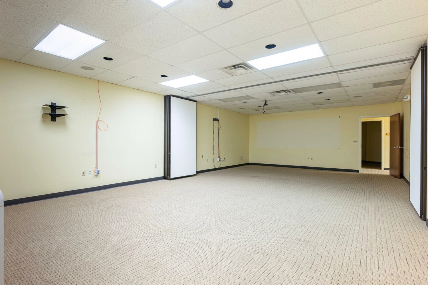 3050 Kettering Boulevard, Moraine, OH for sale