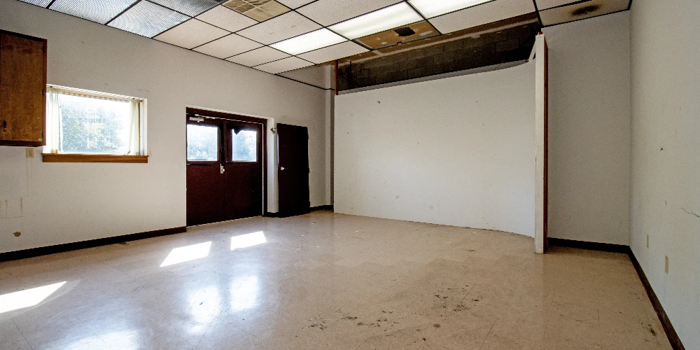 390 E Wood St, Shreve, OH for sale