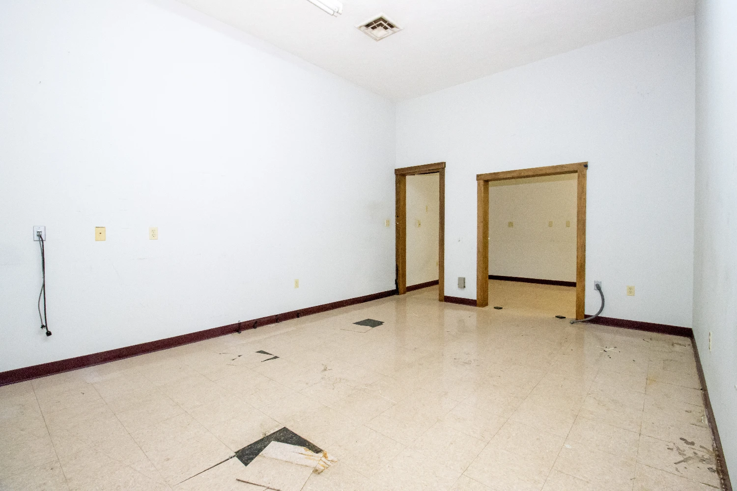 390 E Wood St, Shreve, OH for sale