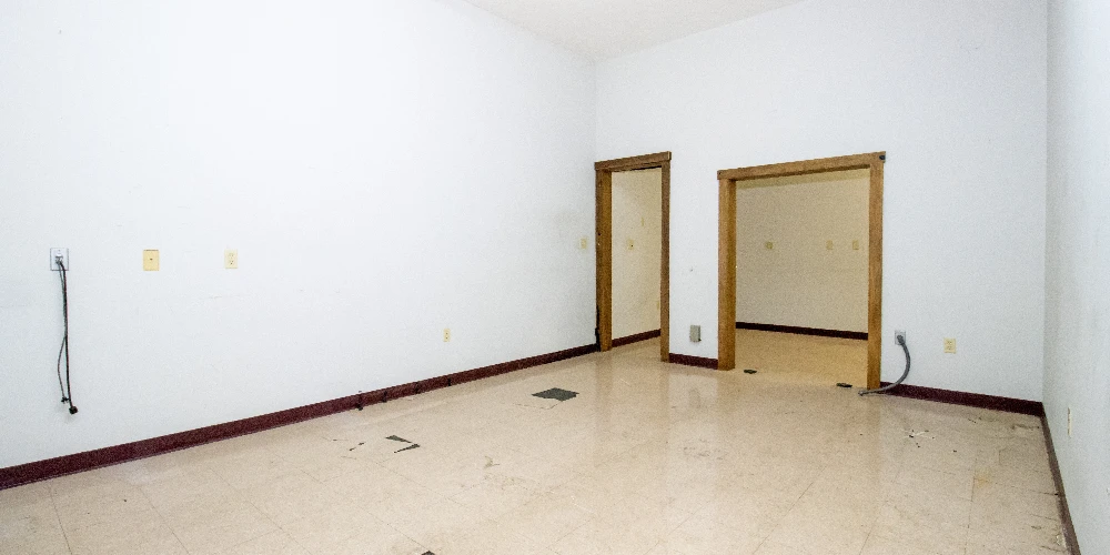 390 E Wood St, Shreve, OH for sale