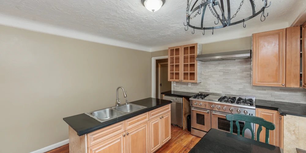 5062 Lee Rd, Maple Heights, OH for sale