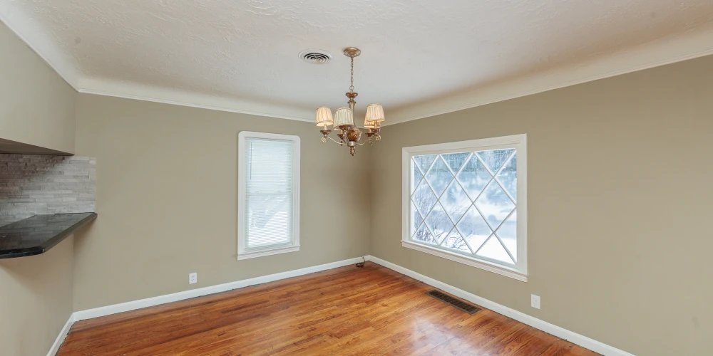 5062 Lee Rd, Maple Heights, OH for sale