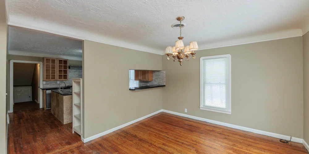 5062 Lee Rd, Maple Heights, OH for sale