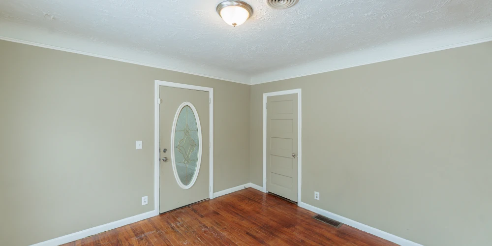 5062 Lee Rd, Maple Heights, OH for sale