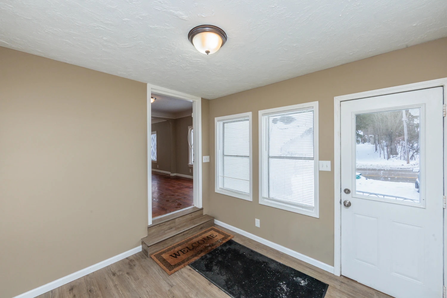 5062 Lee Rd, Maple Heights, OH for sale
