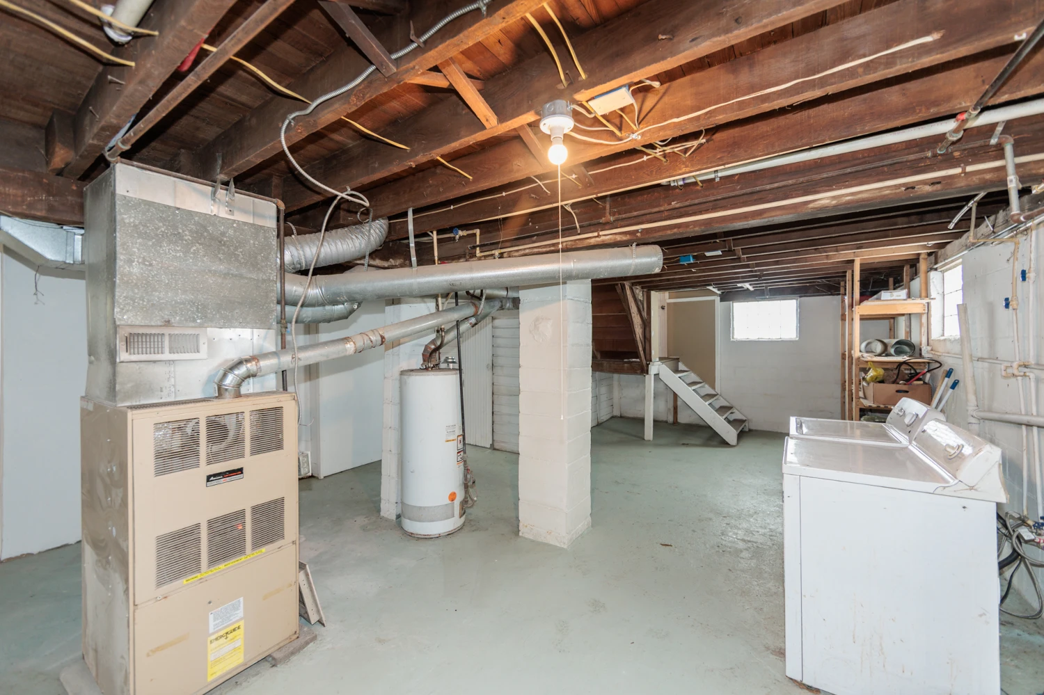 5062 Lee Rd, Maple Heights, OH for sale