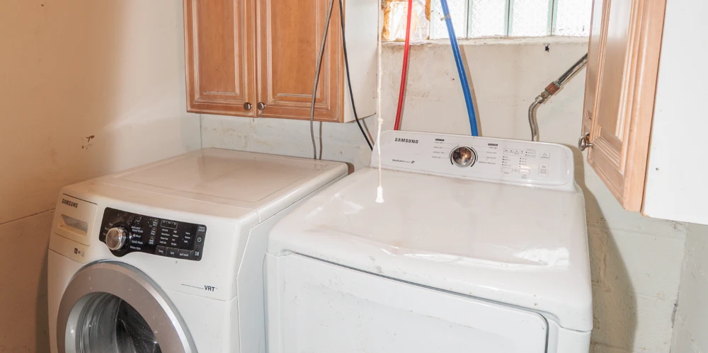 5062 Lee Rd, Maple Heights, OH for sale