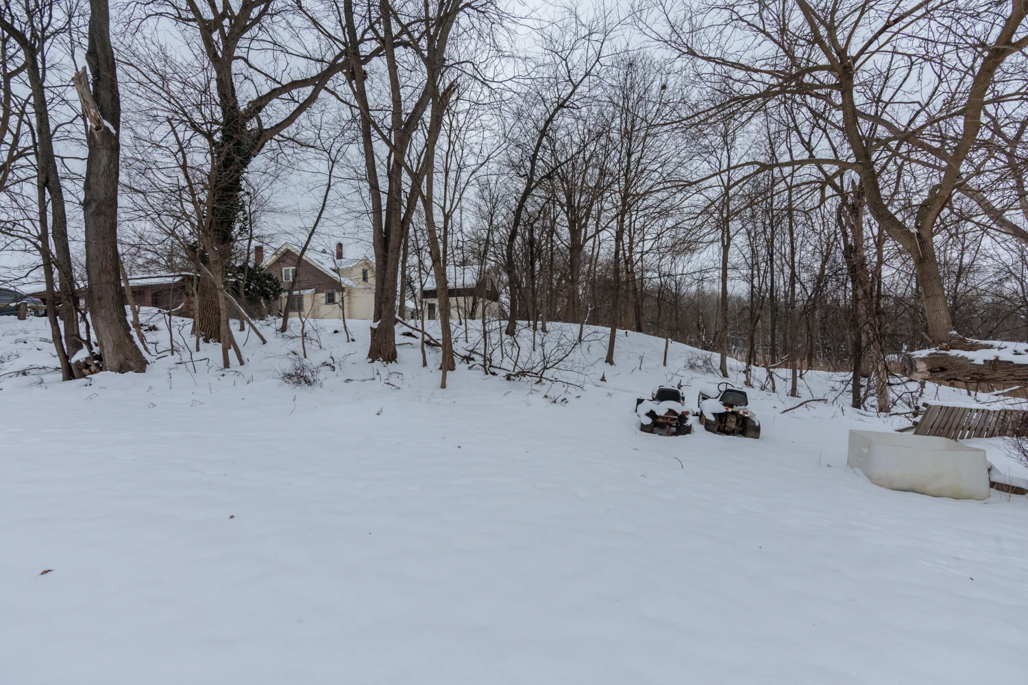 5062 Lee Rd, Maple Heights, OH for sale