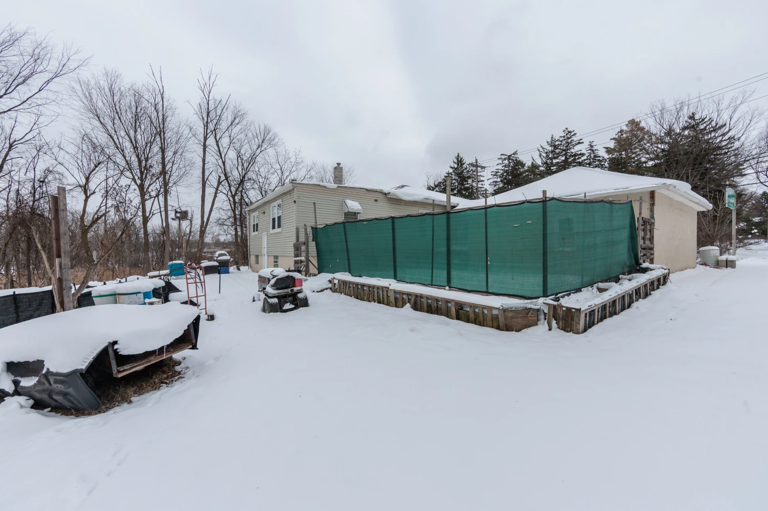 5062 Lee Rd, Maple Heights, OH for sale
