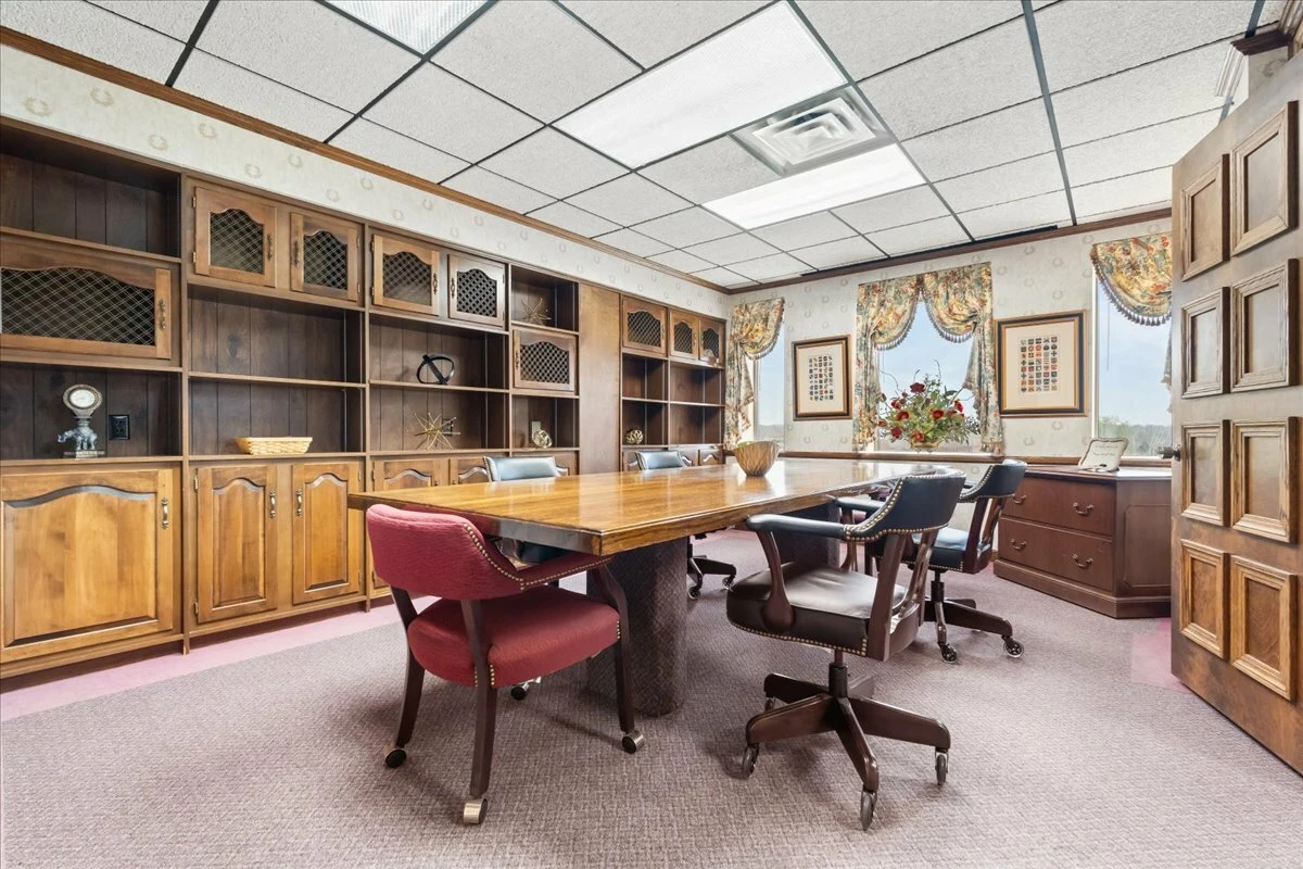 601 Avery St, Parkersburg, WV for sale